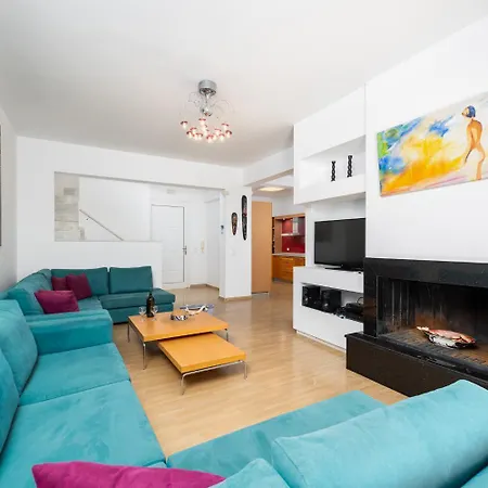 Villa Pelagos Blue *