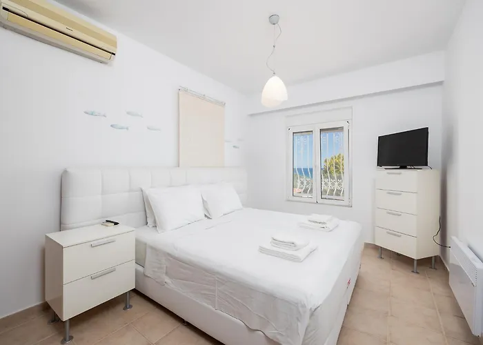 Villa Pelagos Blue Gennadi