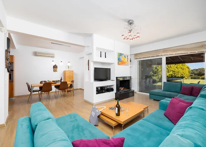 Pelagos Blue 빌라 겐나디